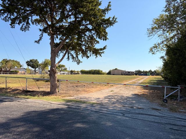 2406 Drain Drive, St Paul, TX 75098
