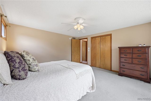 72 Brenridge Drive, Amherst, NY 14051