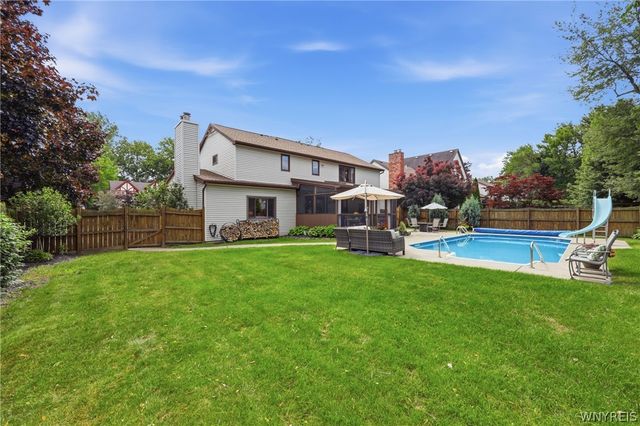 72 Brenridge Drive, Amherst, NY 14051
