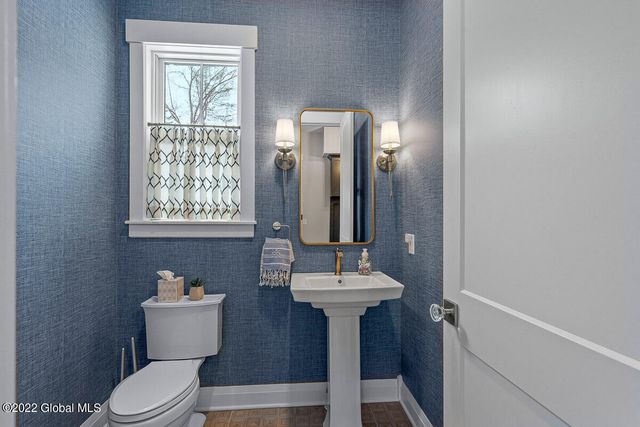 2 Northbrook Drive, Wilton, NY 12866