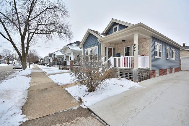 1204 Wolff STREET, Racine, WI 53402