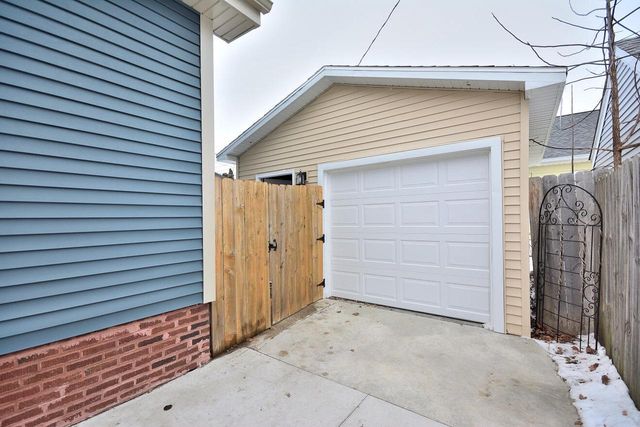 1204 Wolff STREET, Racine, WI 53402