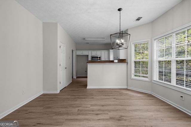 245 Sturgess Run, Sharpsburg, GA 30277