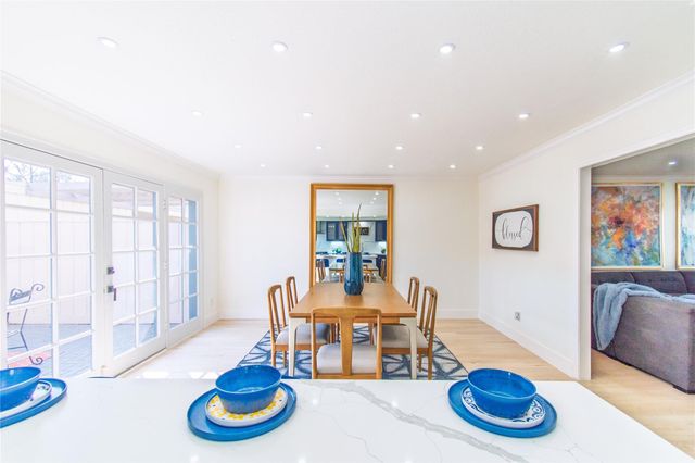 5805 Valley Forge Drive 96, Houston, TX 77057