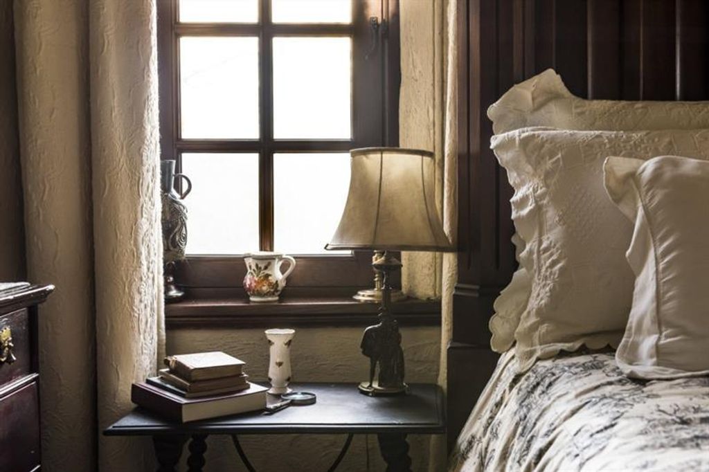 Image 36 of property listing at 2100 West Wesley Road, Atlanta, GA 30327