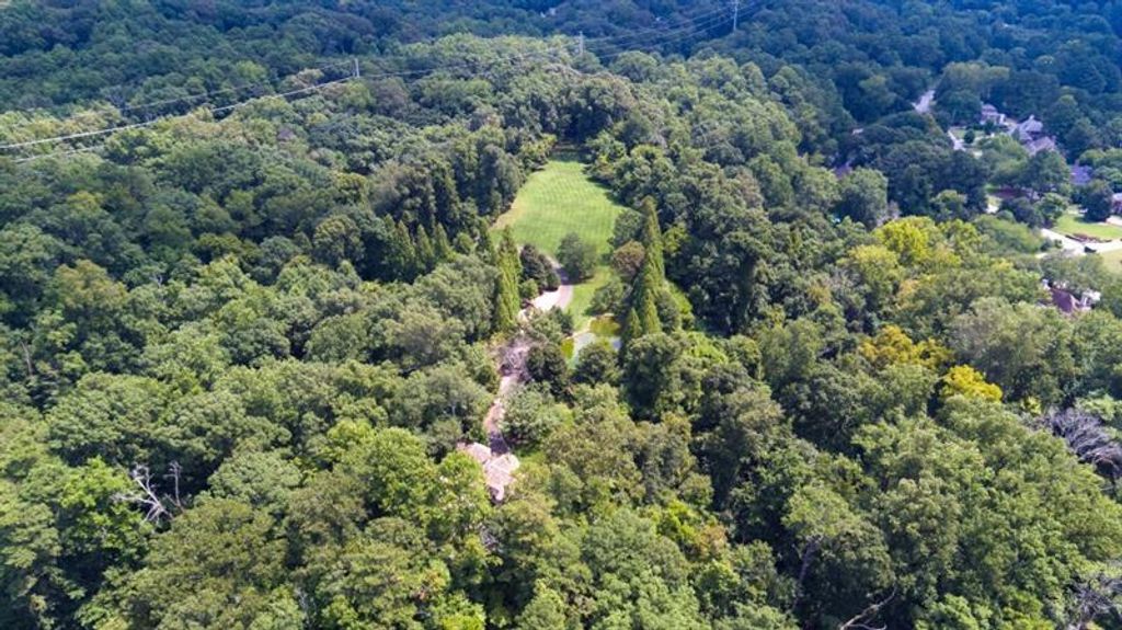 Image 50 of property listing at 2100 West Wesley Road, Atlanta, GA 30327