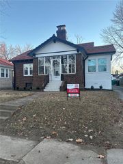 7618 Springdale Drive, Pasadena Park, MO 63121