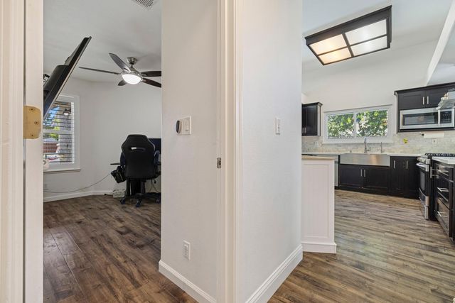 1614 7th St, Hughson, CA 95326
