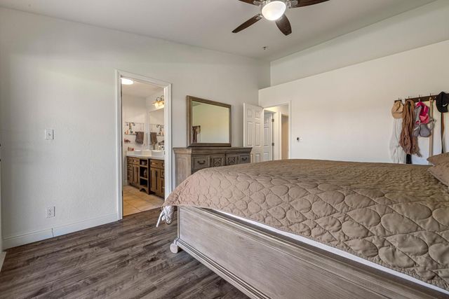 1614 7th St, Hughson, CA 95326