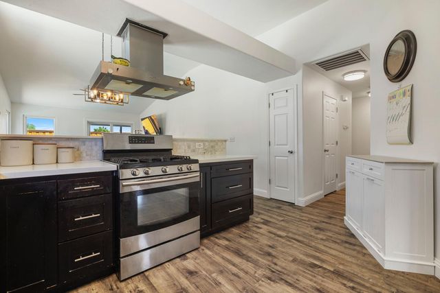 1614 7th St, Hughson, CA 95326