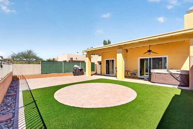 12213 N CHAMA Drive 2, Fountain Hills, AZ 85268