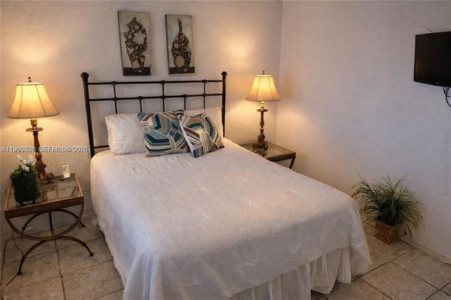 301 E Mcnab Rd 205, Pompano Beach, FL 33060