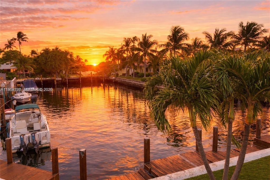 301 E Mcnab Rd 205, Pompano Beach, FL 33060