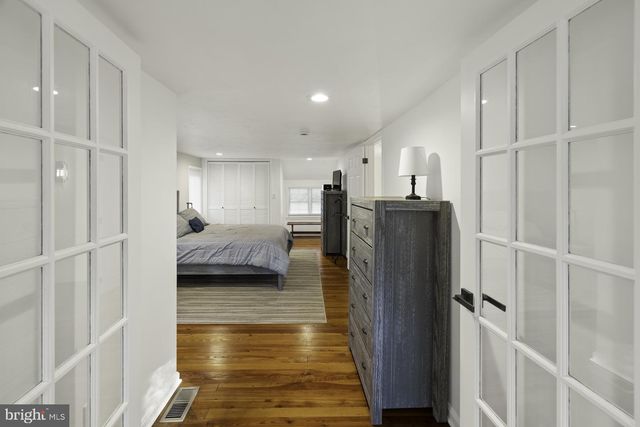 229 BOY SCOUT RD, New Oxford, PA 17350