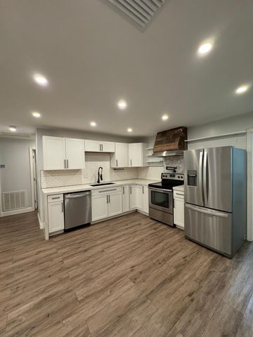 9422 SW 51st Street 1-2, Cooper City, FL 33328