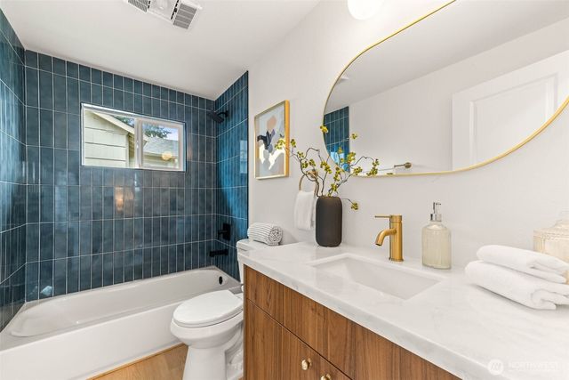 218 14TH Street SE, Auburn, WA 98002