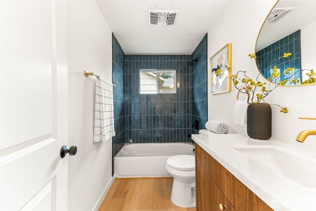 218 14TH Street SE, Auburn, WA 98002