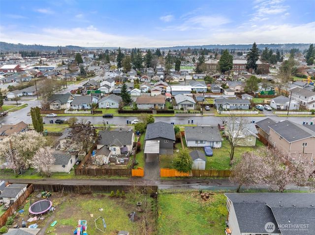 218 14TH Street SE, Auburn, WA 98002