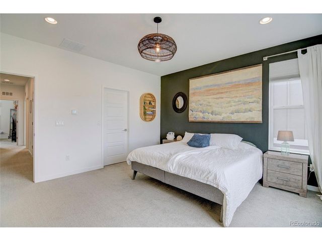 11055 Shining Star Cir, Parker, CO 80134