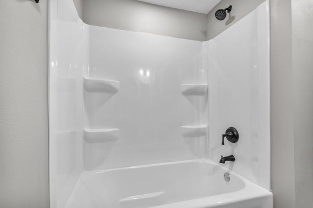 609 E Main Street, Stoughton, WI 53589