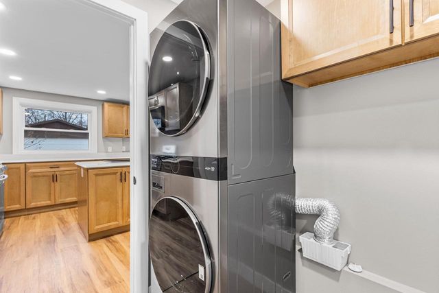 609 E Main Street, Stoughton, WI 53589