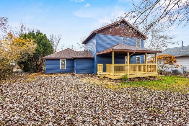 609 E Main Street, Stoughton, WI 53589