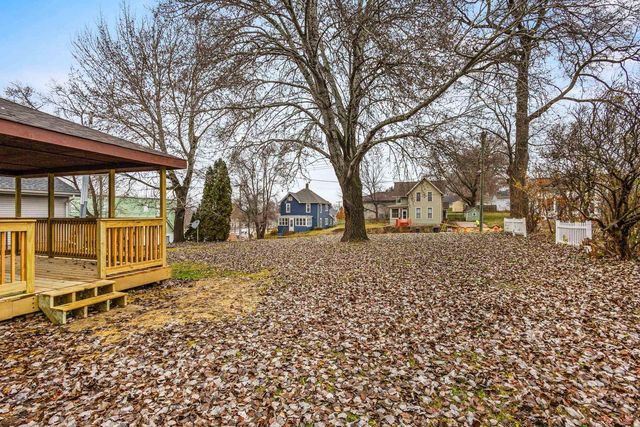 609 E Main Street, Stoughton, WI 53589