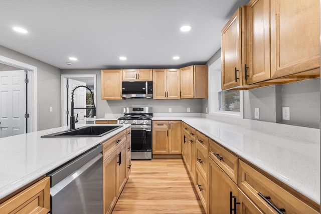 609 E Main Street, Stoughton, WI 53589