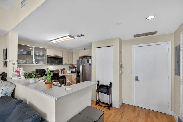350 NE 24th Street 609, Miami, FL 33137