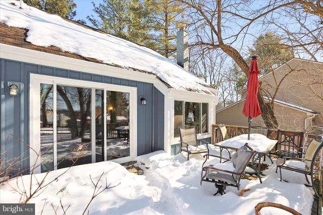 10399 HEDGEAPPLE BND, New Market, MD 21774