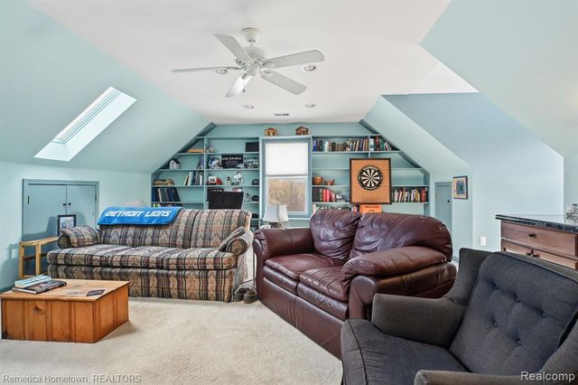 7755 Macedonia Lane, Northville, MI 48168