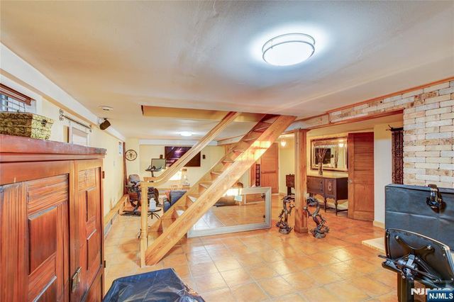 9017 Newkirk Avenue, North Bergen, NJ 07047