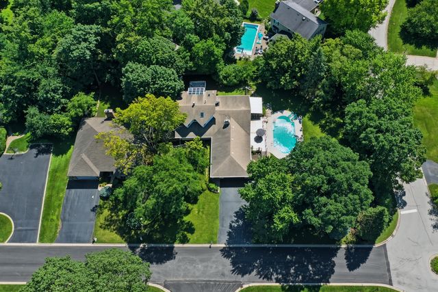 3000 California Avenue, Palatine, IL 60067