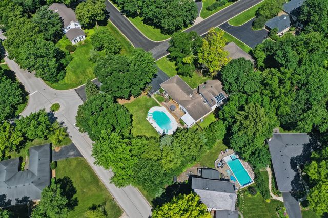 3000 California Avenue, Palatine, IL 60067