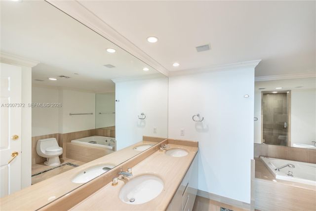 1643 Brickell Ave 1103, Miami, FL 33129