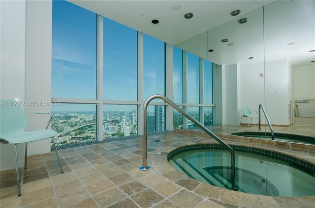 1643 Brickell Ave 1103, Miami, FL 33129