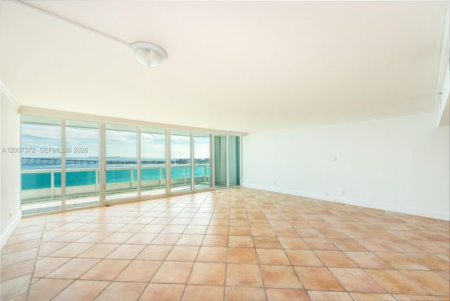 1643 Brickell Ave 1103, Miami, FL 33129