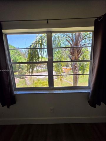 4374 NW 9th Ave 18-3C, Deerfield Beach, FL 33064
