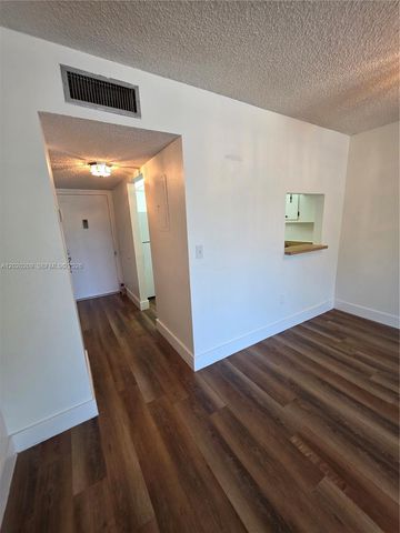 4374 NW 9th Ave 18-3C, Deerfield Beach, FL 33064