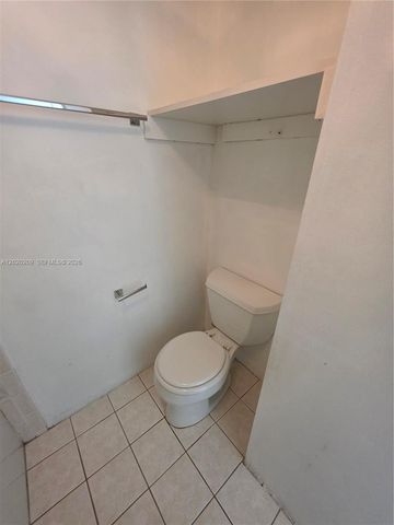 4374 NW 9th Ave 18-3C, Deerfield Beach, FL 33064