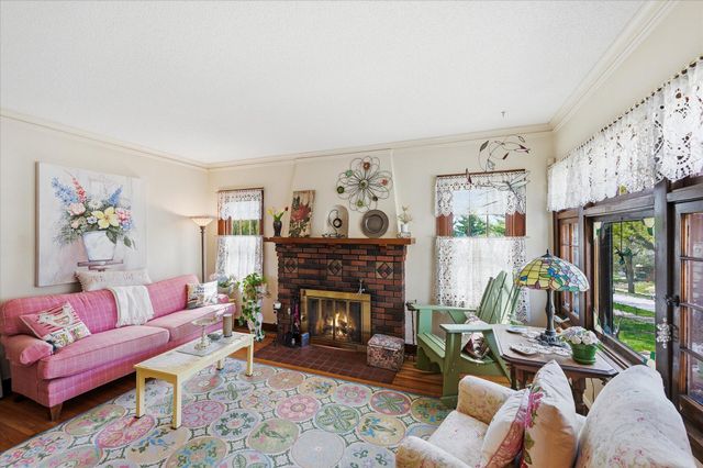 3257 Hayes Street NE, Minneapolis, MN 55418