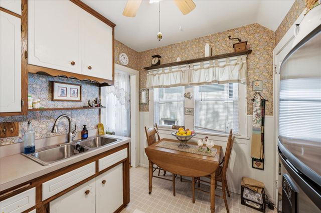 3257 Hayes Street NE, Minneapolis, MN 55418