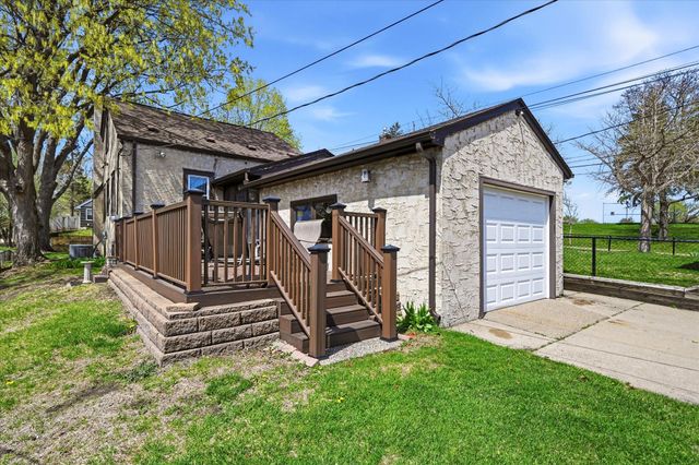 3257 Hayes Street NE, Minneapolis, MN 55418