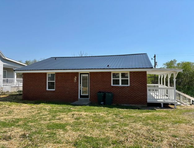 116 N Queen Street, Mt Sterling, KY 40353