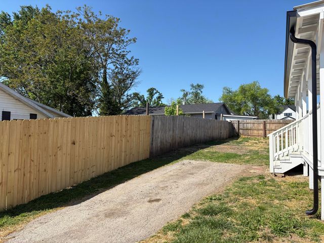 116 N Queen Street, Mt Sterling, KY 40353