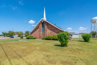 200 E Carr Lane, Duncanville, TX 75116