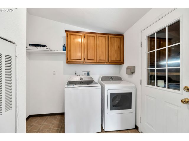 13216 Ne 59TH St 24, Vancouver, WA 98682