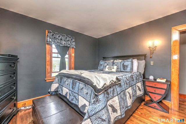104 Grove Street, Naugatuck, CT 06770