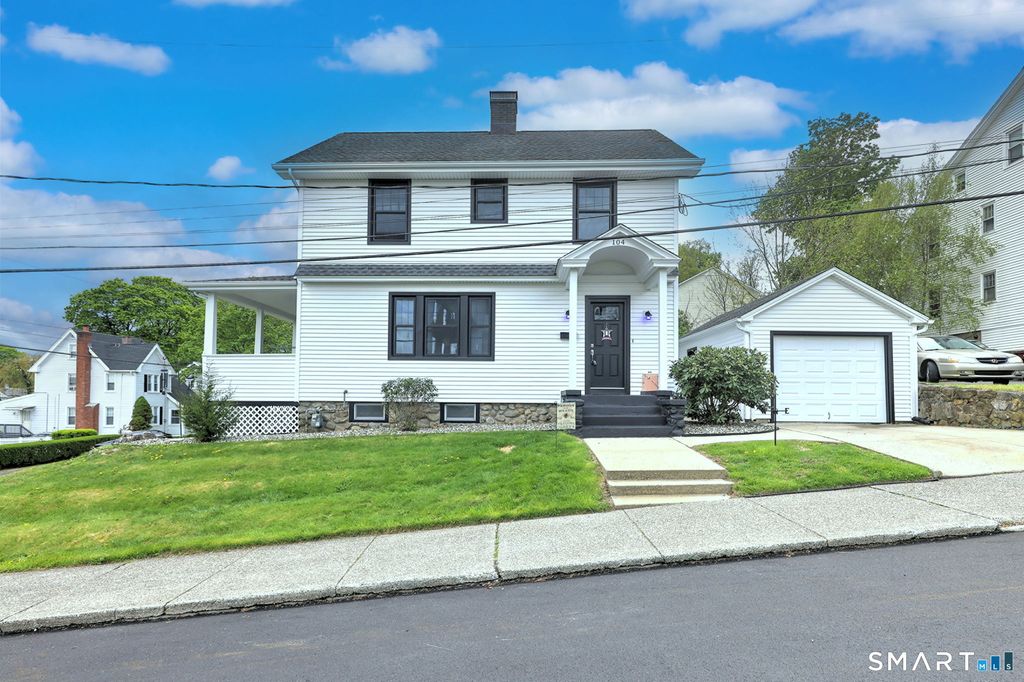 104 Grove Street, Naugatuck, CT 06770