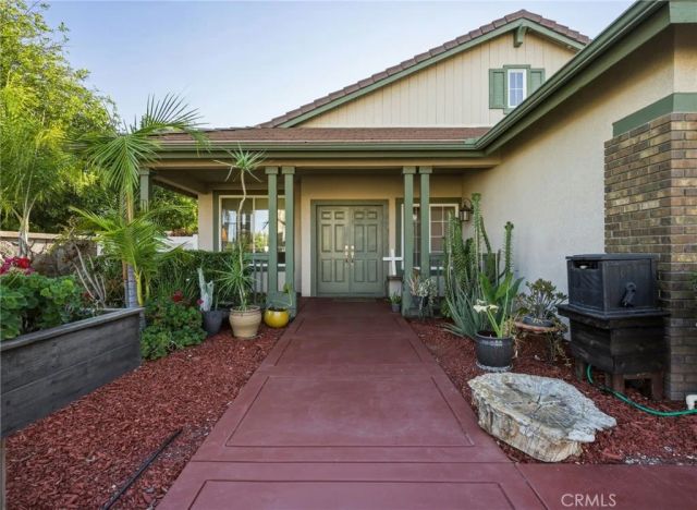 23993 Via Madrid, Murrieta, CA 92562
